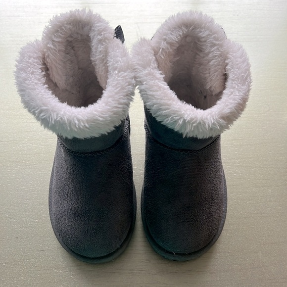 Toddler Winter Boots - Picture 2 of 2